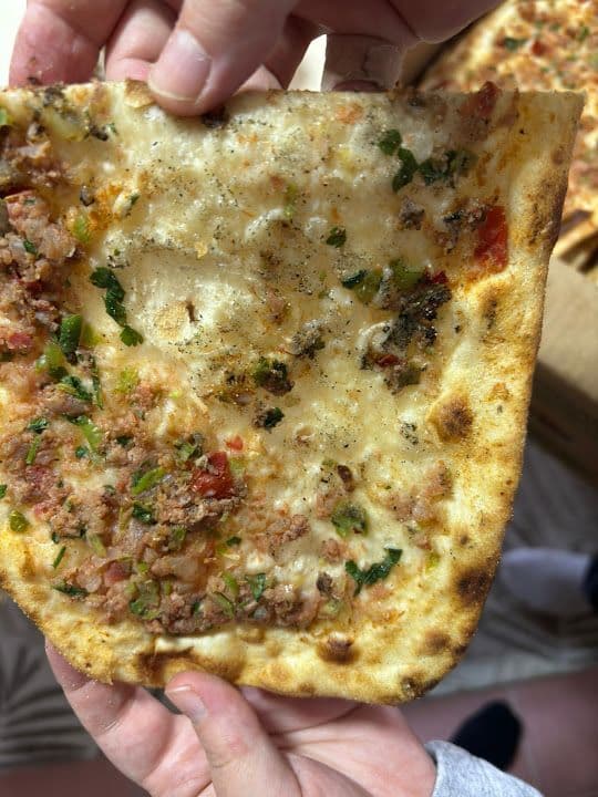 Karapürçek Pide Kebap