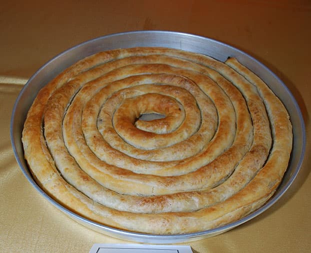 Dolamber Böreği - Kütahya yöresel yemeği