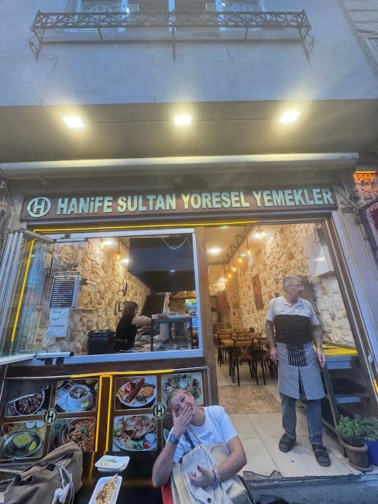 Hanife Sultan Yöresel Yemekler