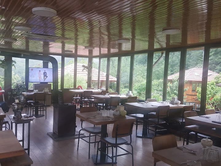 Canli Alabalik Uretim Tesisi