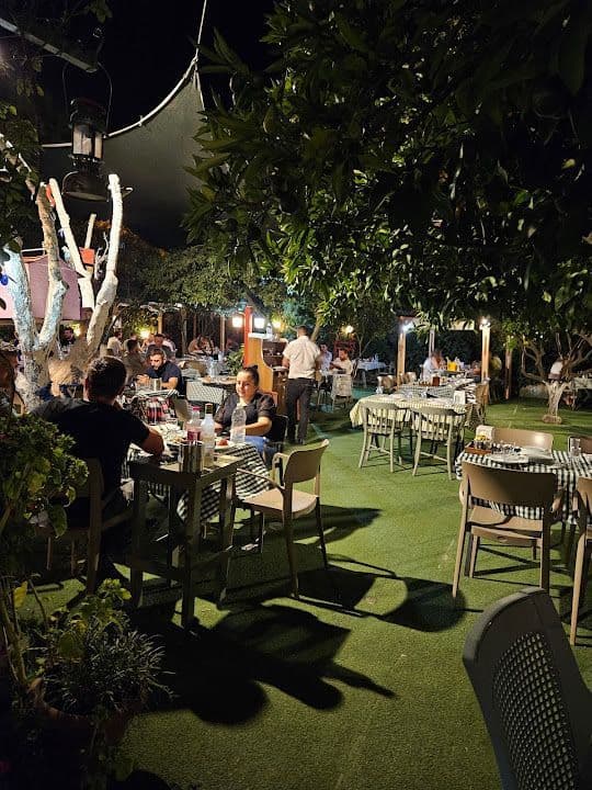 Yeşil Bahçe Et Mangal