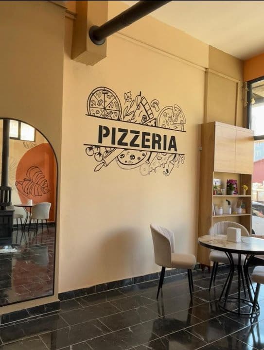Pizzeria