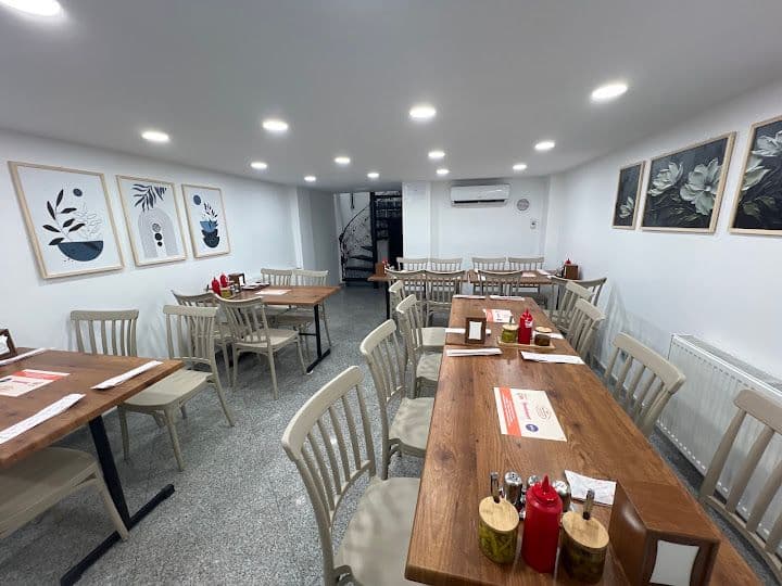 Akşemsettin Pilavcısı