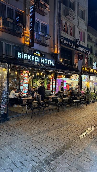 Best Cafe Restaurant