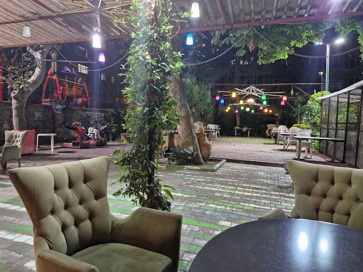 Esra Cafe Aile Çay Bahçesi