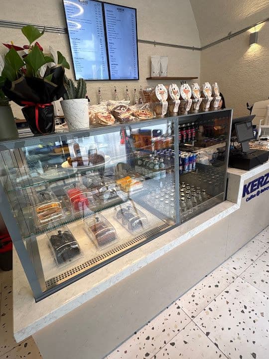 Kerze Coffee Bakery