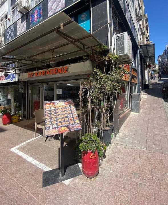 Özkaradeniz Pide Kebap