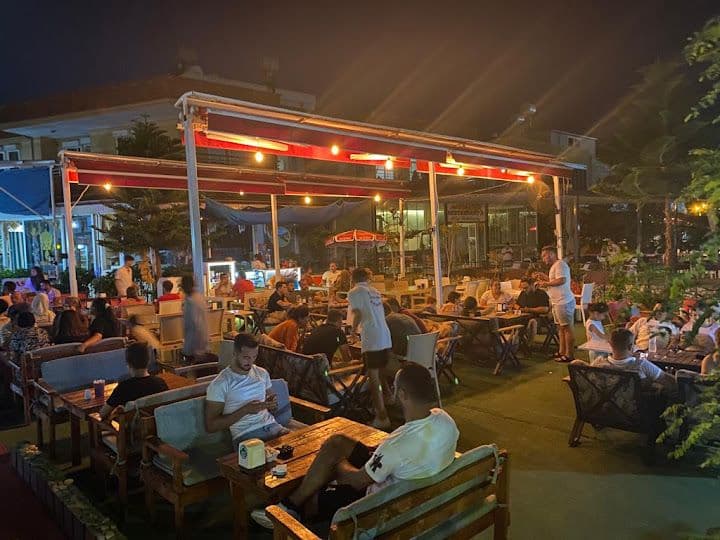 Eylül Nargile Cafe & Restaurant