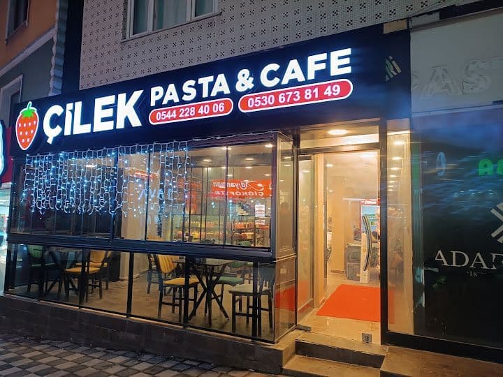 Çilek Pastanesi