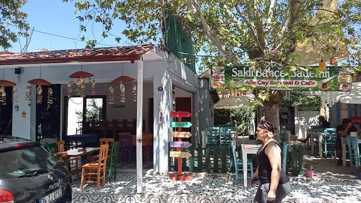 Saklibahce Bademli