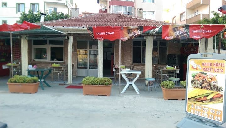 Köfteci Raşit Usta