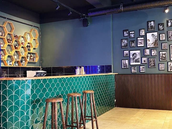 Mood Social Pub