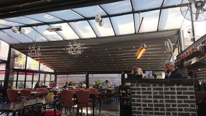 Mozzo Lounge&bistro