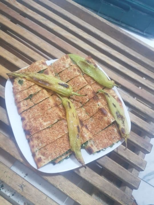 Taş Fırın Pide Lahmacun Salonu